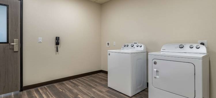 休眠旅馆及套房，密尔沃基/富兰克林(Sleep Inn & Suites Milwaukee/Franklin)图片