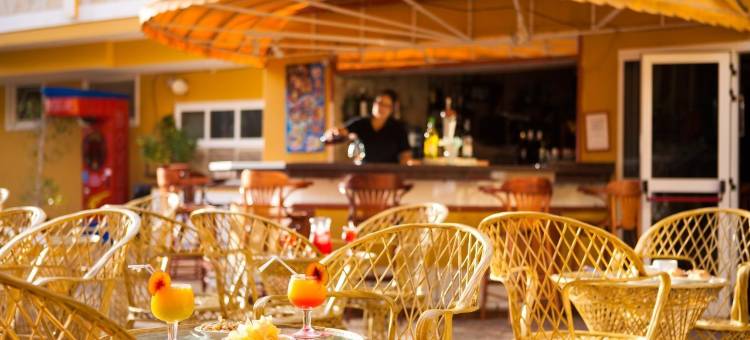 卡勒塔花园酒店(Caleta Garden)图片