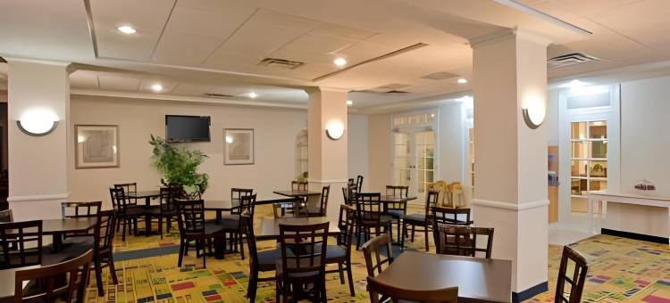 大教堂城希尔顿欢朋套房酒店(Hampton Inn & Suites by Hilton Cathedral City Palm Springs)图片