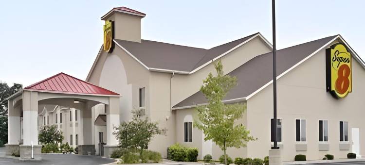 印第安纳克罗弗戴尔温德姆速 8 酒店(Super 8 by Wyndham Cloverdale IN)图片