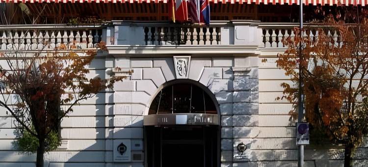 大使宫殿酒店(Ambassador Palace Hotel)图片