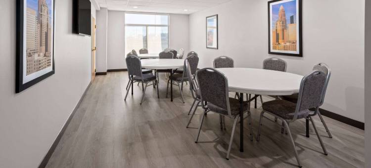 穆尔斯维尔拉昆塔温德姆套房酒店(La Quinta Inn & Suites by Wyndham Mooresville)图片