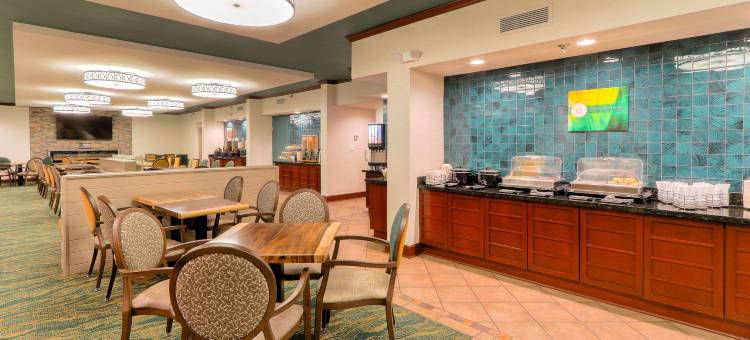 凯艺酒店-近鸽子谷岛(Quality Inn Near the Island Pigeon Forge)图片