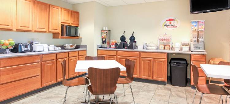 萨尔特斯特玛丽温德姆速8酒店(Super 8 by Wyndham Sault Ste. Marie)图片