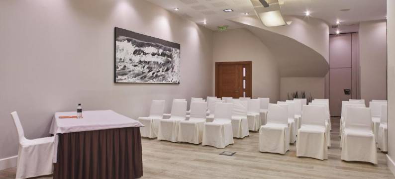 希洪希尔达丝绸酒店(Silken Ciudad Gijón)图片