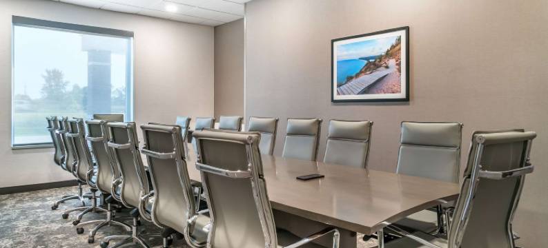 舒适酒店及套房阿德里安(Comfort Inn & Suites Adrian)图片