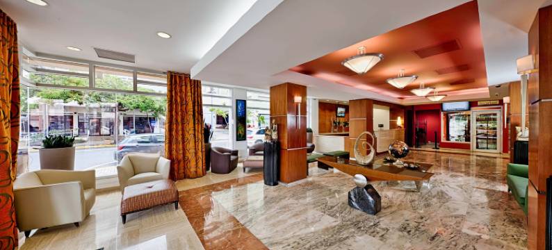 圣胡安米拉马尔万怡酒店(Courtyard San Juan Miramar)图片