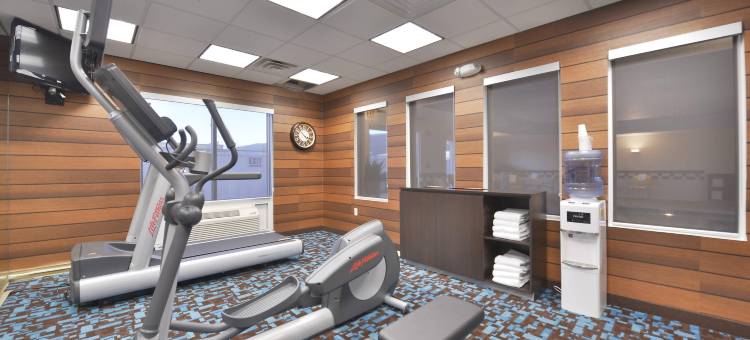 威廉斯波特万枫酒店及套房(Fairfield Inn & Suites Williamsport)图片