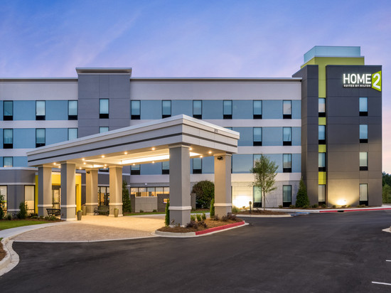 亚特兰大西北/肯纳瑟希尔顿惠庭酒店