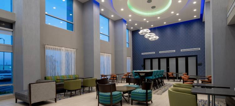 吉尔罗伊希尔顿欢朋套房酒店(Hampton Inn & Suites - Gilroy, CA)图片