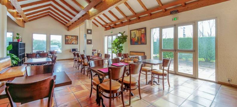 卡斯特尔布里特酒店(Brit Hotel Confort Castres)图片