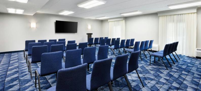 亚特兰大德卢斯/格威内特广场万怡酒店(Courtyard Atlanta Duluth/Gwinnett Place)图片