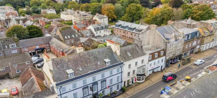 Sleeping Bear Hotel Dorchester图片