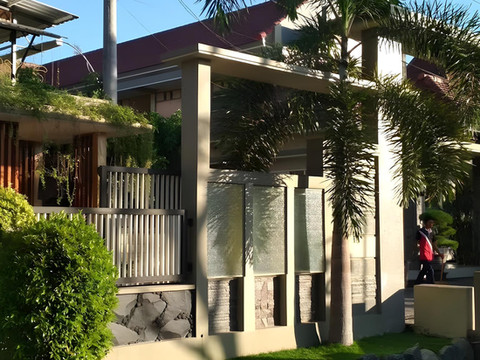 哈利的家庭旅馆