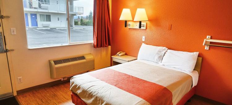 科达伦6号汽车旅馆(Motel 6 Coeur d'Alene, ID)图片