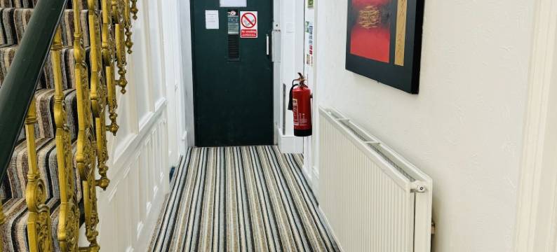 卡尔顿庭酒店东本(Carlton Court Hotel Eastbourne)图片