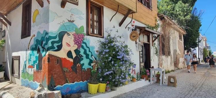 比海亚尔阿达埃维(Bi Hayal Ada Evi)图片