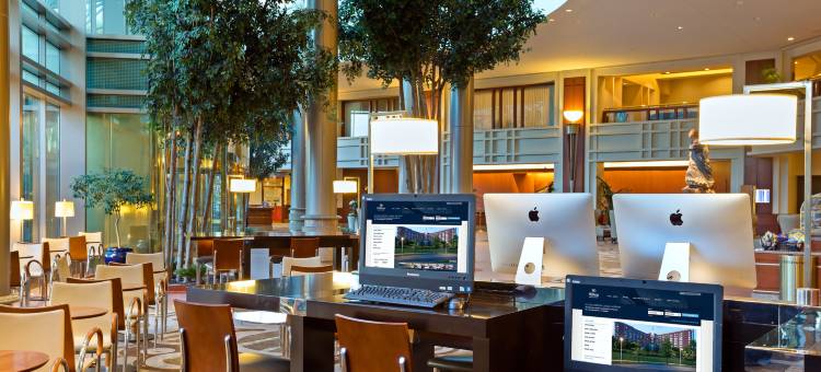 波士顿洛根机场希尔顿酒店(Hilton Boston Logan Airport)图片