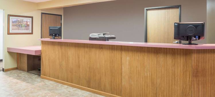 泽西维尔速8酒店(Super 8 by Wyndham Jerseyville)图片