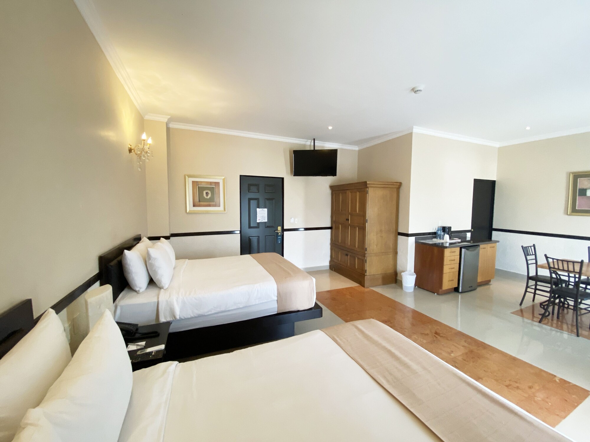 Hotel Palacio Maya Over view