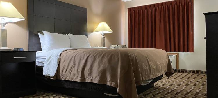 I-74 莫顿凯艺酒店(Quality Inn Morton at I-74)图片