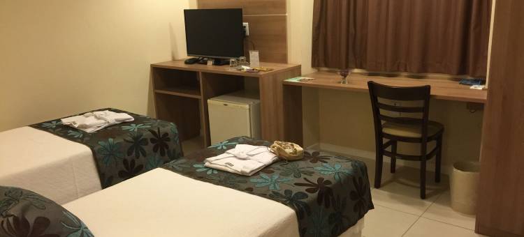 坎普斯道斯戈依他卡兹王宫酒店(Palace Hotel Campos Dos Goytacazes)图片