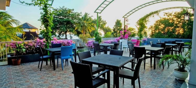 圣吉普瑞沙伦酒店(Puri Saron Senggigi Hotel)图片