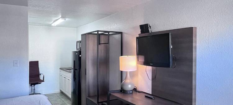 OYO 花园旅馆及套房 佩尔萨尔 I-35 东(OYO Garden Inn and Suites Pearsall I-35 East)图片