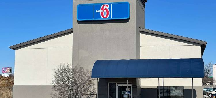 格林贝朗博6号汽车旅馆(Motel 6 Green Bay, WI - Lambeau)图片