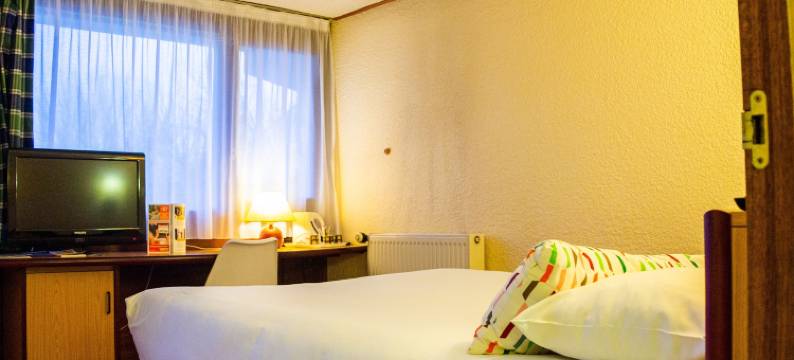 初心酒店 - 永河畔拉罗什巴拉丁斯(Initial by Balladins la Roche-Sur-Yon)图片