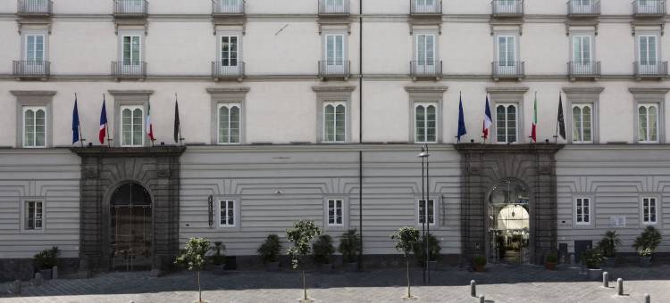 那不勒斯帕拉索卡拉乔洛酒店(Palazzo Caracciolo Naples)图片