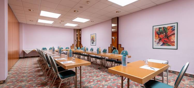 吕塞尔斯海姆法兰克福机场Trip Inn酒店(Trip Inn Hotel Frankfurt Airport Rüsselsheim)图片