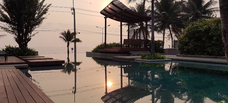普拉纳鲁克斯泳池度假屋旅馆(Pranaluxe Pool Villa Holiday Home)图片