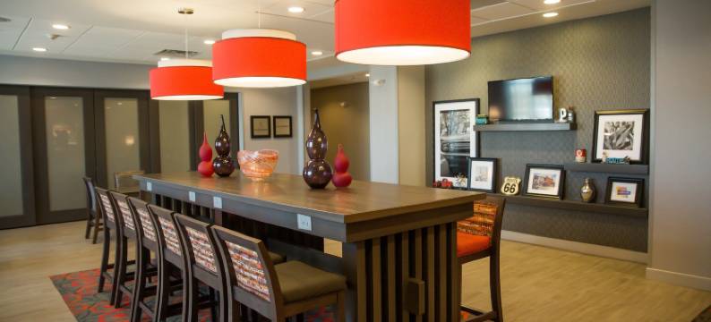 庞蒂亚克欢朋酒店(Hampton Inn Pontiac)图片