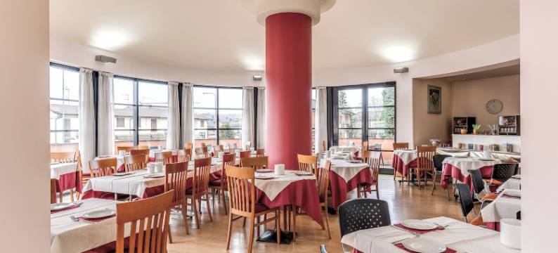 月亮酒店汽车旅馆马焦雷湖阿罗纳(Luna Hotel Motel Lago Maggiore Arona)图片