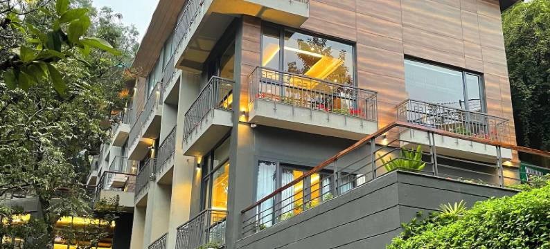 罗斯芬奇萨罗瓦尔港口比姆塔尔酒店(The Rosefinch Sarovar Portico)图片