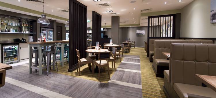 普瑞米尔伦敦南门酒店(Premier Inn London Southgate)图片