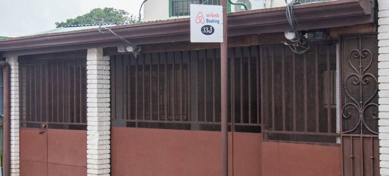 全套公寓 1km Juan Santamaría机场(Aloj Entero 1km Juan Santamaría Airport)图片