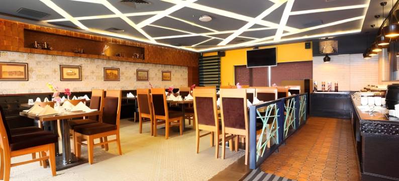 勒克瑙山峰克里克精选酒店(Pinnacle by Click Hotels, Lucknow)图片