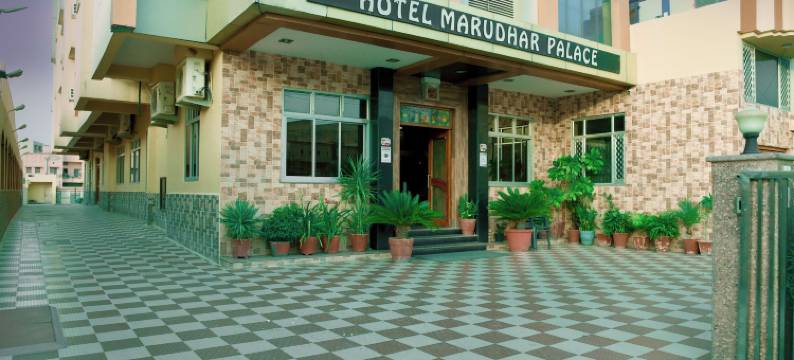 位于托比塔莱的1卧室公寓-1200平方米|带1个独立浴室(Hotel Marudhar Palace)图片