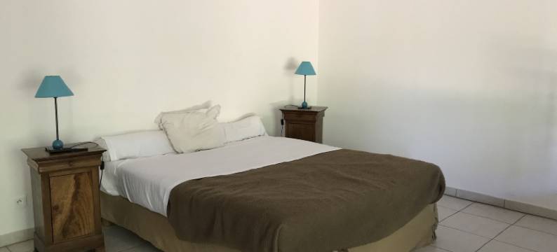 佛姆奥克斯比齐斯酒店(La Ferme Aux Biches)图片