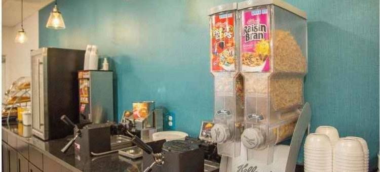 亚历山德里亚-华盛顿特区速8酒店(Super 8 by Wyndham Alexandria/Washington D.C. Area)图片