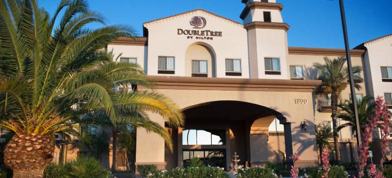 希尔顿逸林酒店-凤凰城吉尔伯特(DoubleTree by Hilton Hotel Phoenix - Gilbert)图片