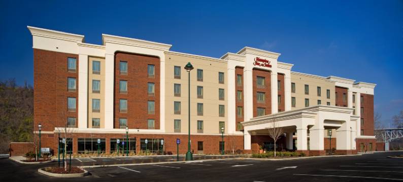 匹兹堡/水滨 - 西霍姆斯戴德希尔顿欢朋套房酒店(Hampton Inn & Suites Pittsburgh/Waterfront-West Homestead)图片