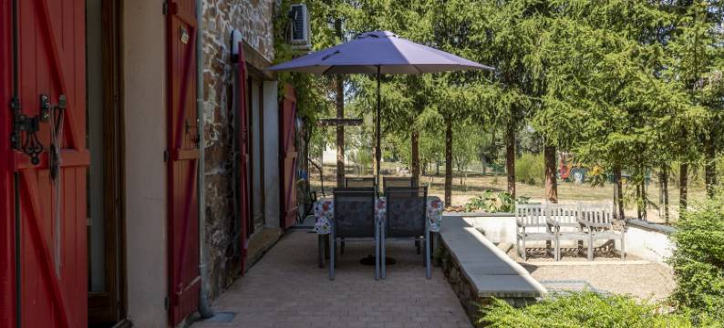 Country House near Parc du Morvan with Pool图片