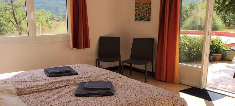 Holiday Home in Villecroze with Pool & Garden图片