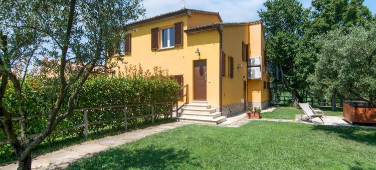 Villa in Ostra Vetere with Pool and Jacuzzis图片