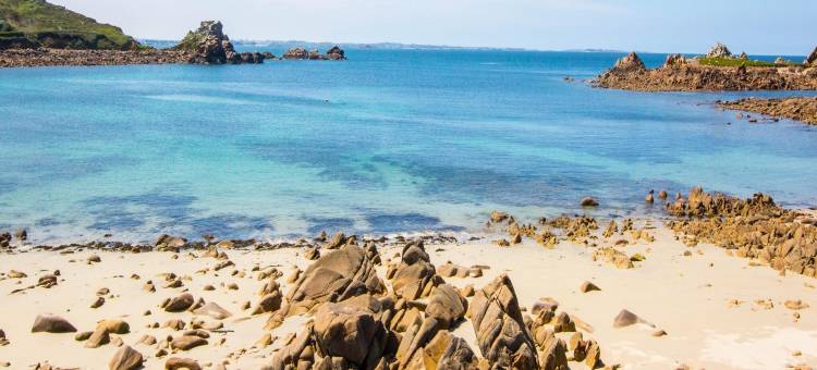Holiday Home in Plougasnou near Guerzit Beach图片