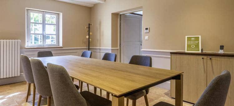 宜必思尚品第戎南柏伽德庄园酒店(Ibis Styles Dijon Sud Domaine de Beauregard)图片