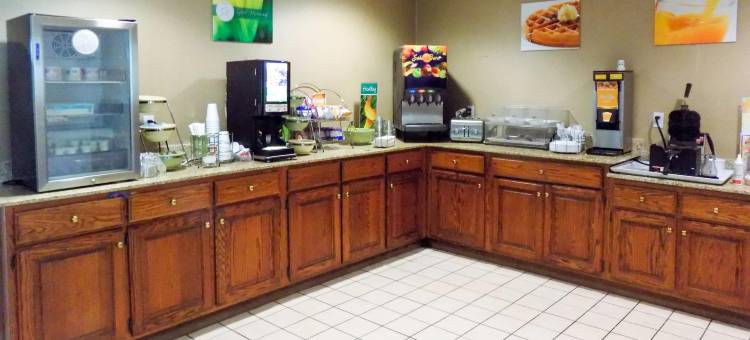 凯艺酒店(Quality Inn Kingdom City I-70)图片